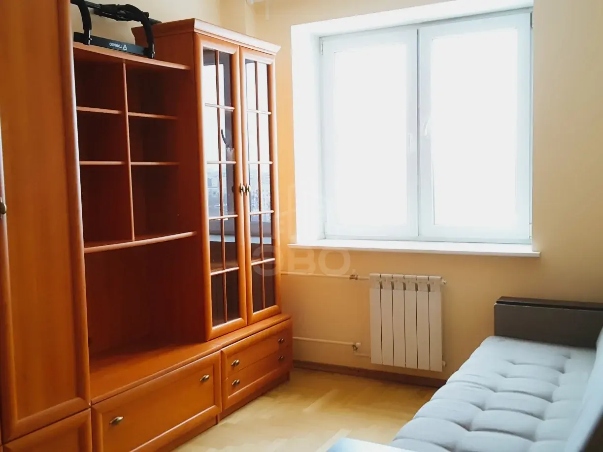 трехкомнатная квартира в Санкт-Петербурге по адресу: Бутлерова ул., 40
