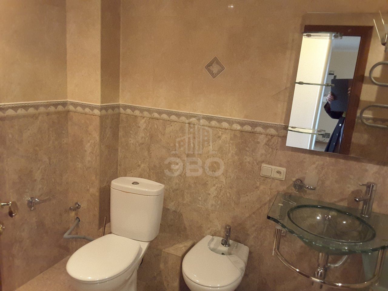 трехкомнатная квартира в Санкт-Петербурге по адресу: Бутлерова ул., 40