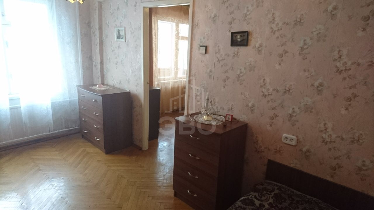 трехкомнатная квартира в Санкт-Петербурге по адресу: Маршала Блюхера пр-кт., 61, к.2