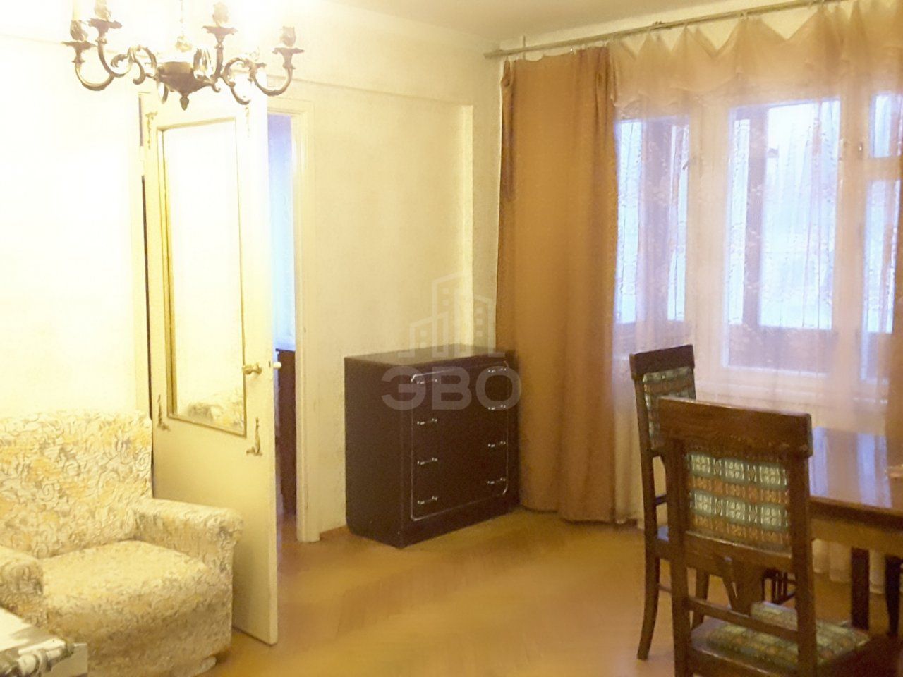 трехкомнатная квартира в Санкт-Петербурге по адресу: Маршала Блюхера пр-кт., 61, к.2