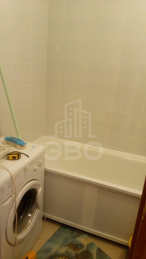 однокомнатная квартира в Санкт-Петербурге по адресу: Долгоозерная ул., 33, к.2