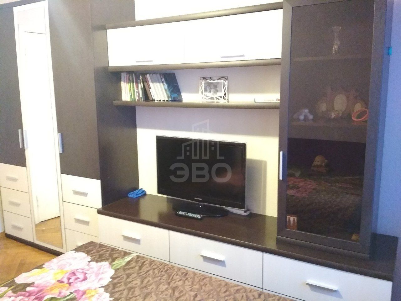 двухкомнатная квартира в Санкт-Петербурге по адресу: Энгельса проспект, 111, к 1