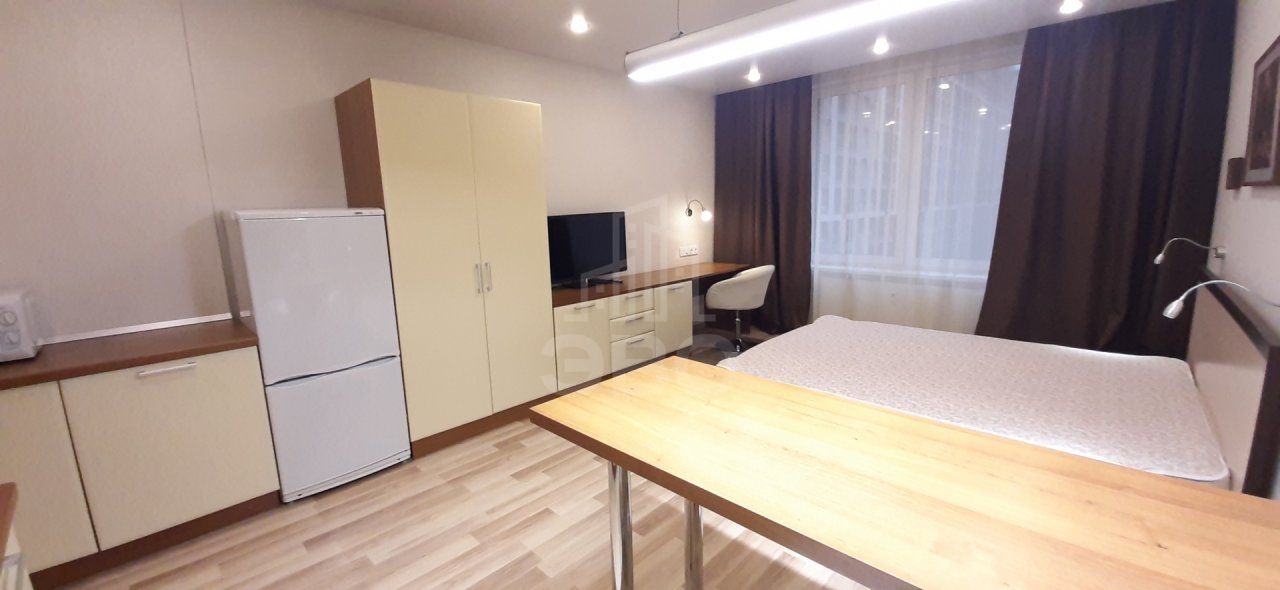 однокомнатная квартира в Санкт-Петербурге по адресу: Хошимина ул., 16