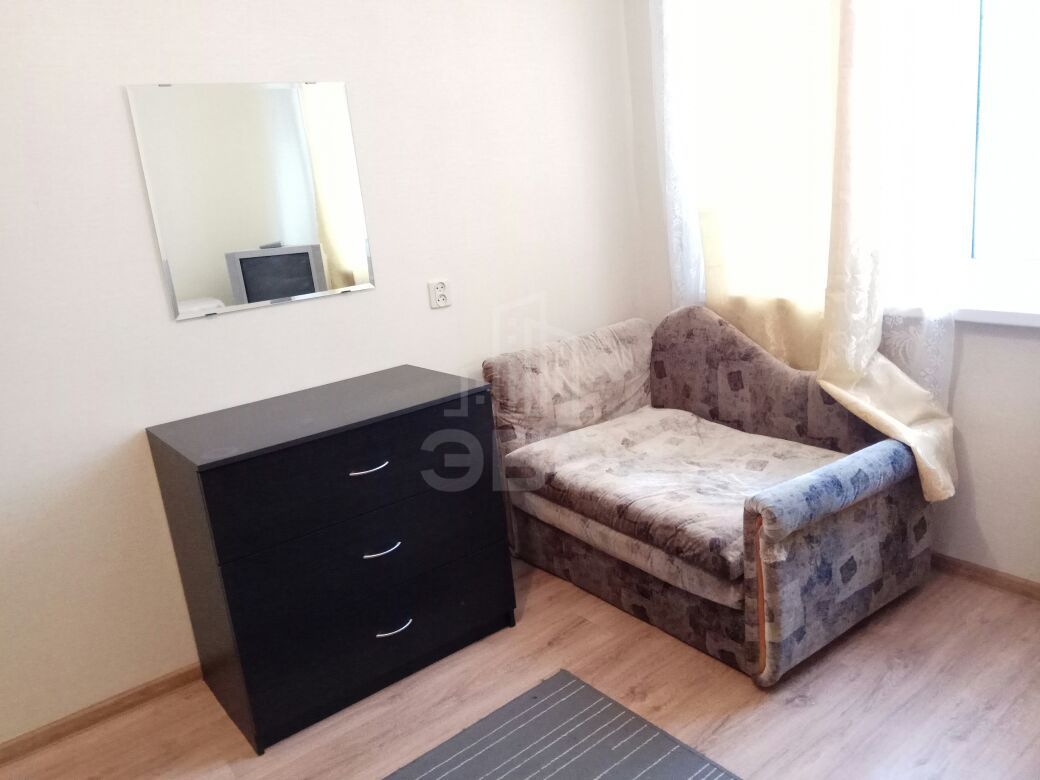 однокомнатная квартира в Санкт-Петербурге по адресу: Подвойского ул., 24