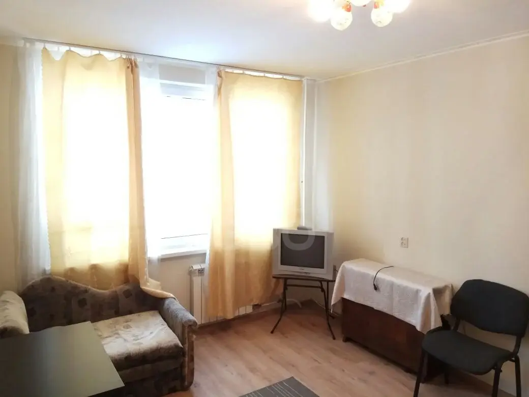 однокомнатная квартира в Санкт-Петербурге по адресу: Подвойского ул., 24