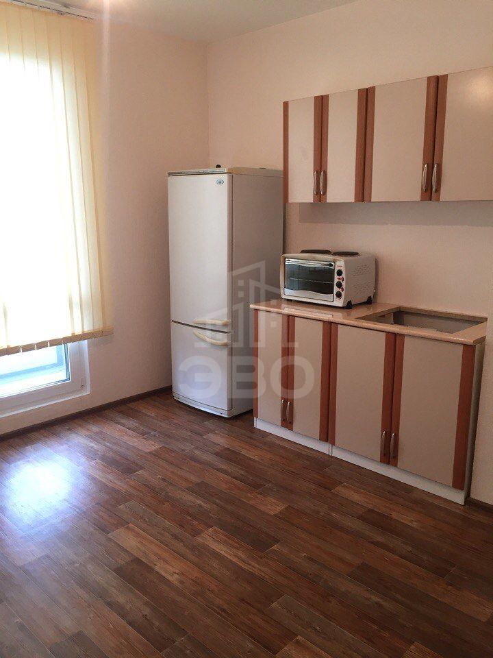 двухкомнатная квартира в Санкт-Петербурге по адресу: Корнея Чуковского ул., 3