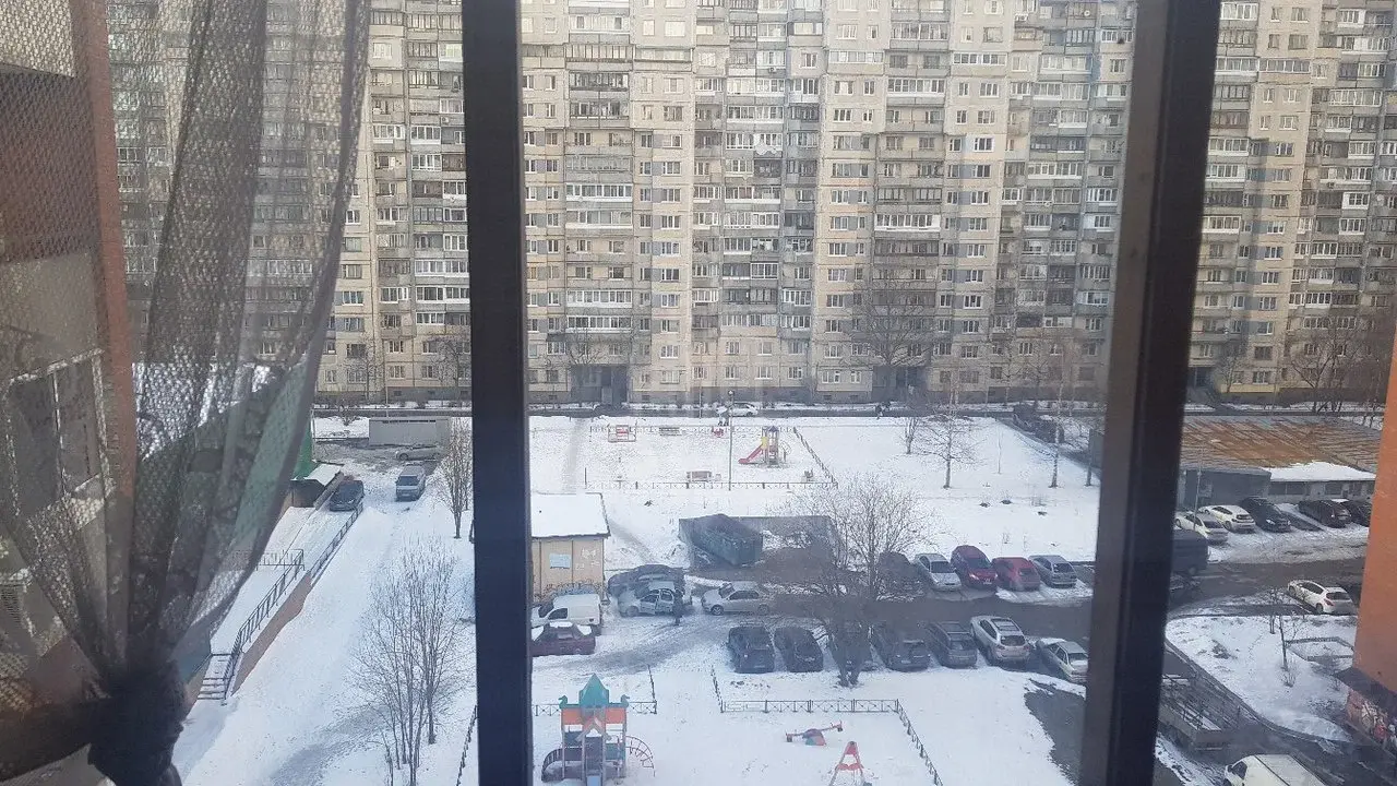 комната в Санкт-Петербурге по адресу: Ударников пр-кт., 36
