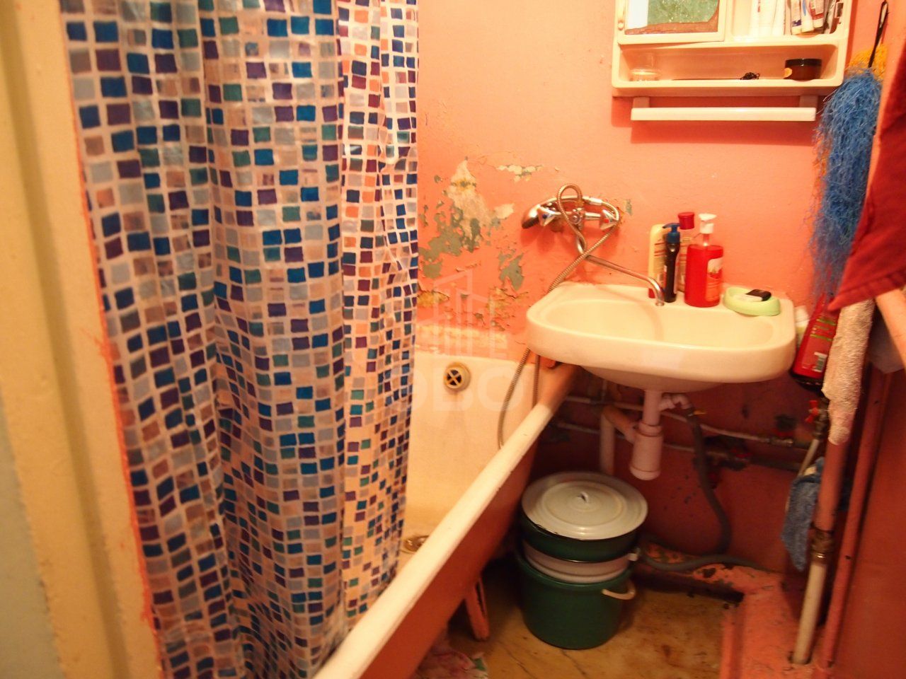 комната в Санкт-Петербурге по адресу: Димитрова ул., 12, к.2