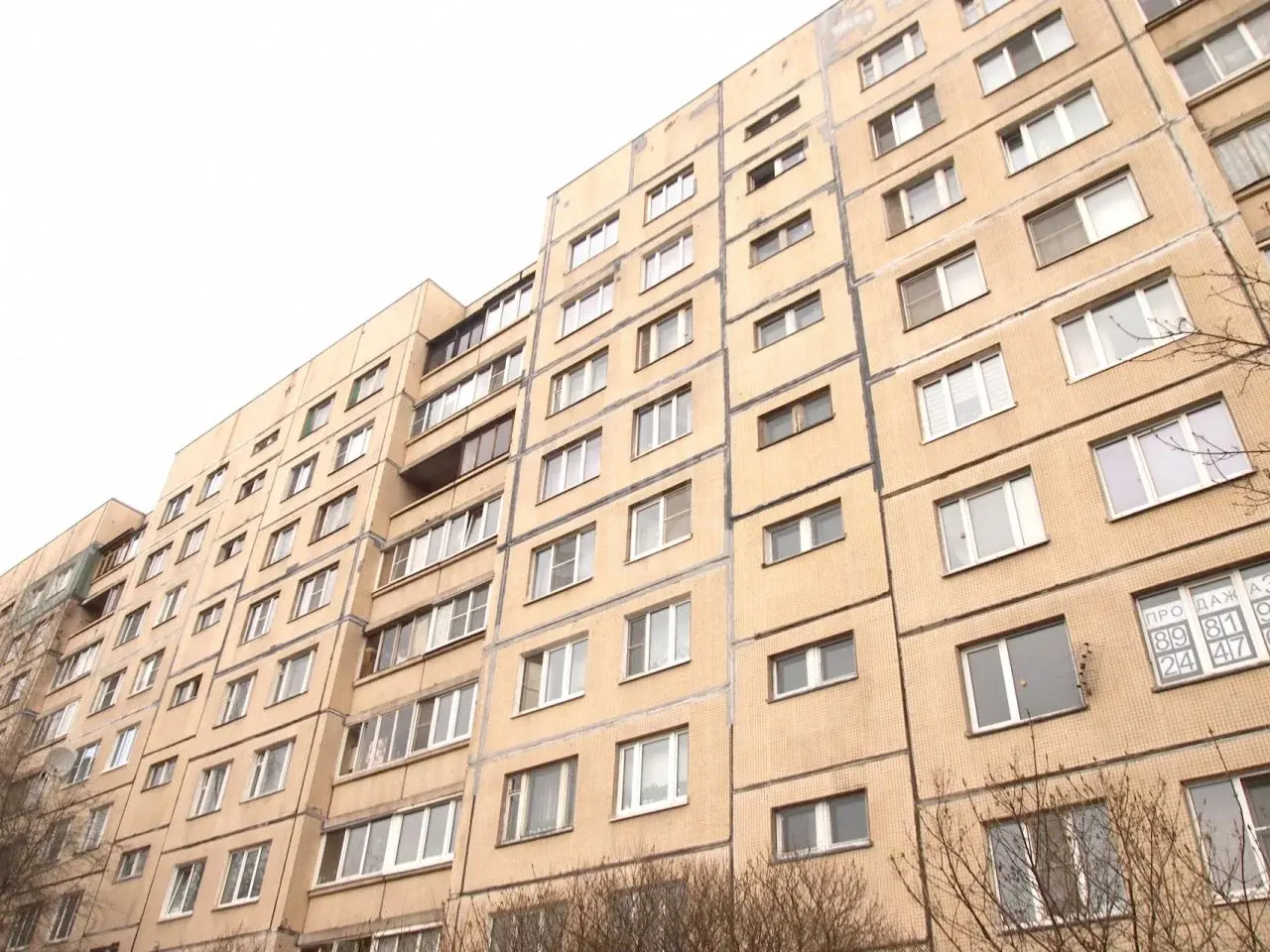трехкомнатная квартира в Санкт-Петербурге по адресу: Дмитрия Устинова ул., 1, к А