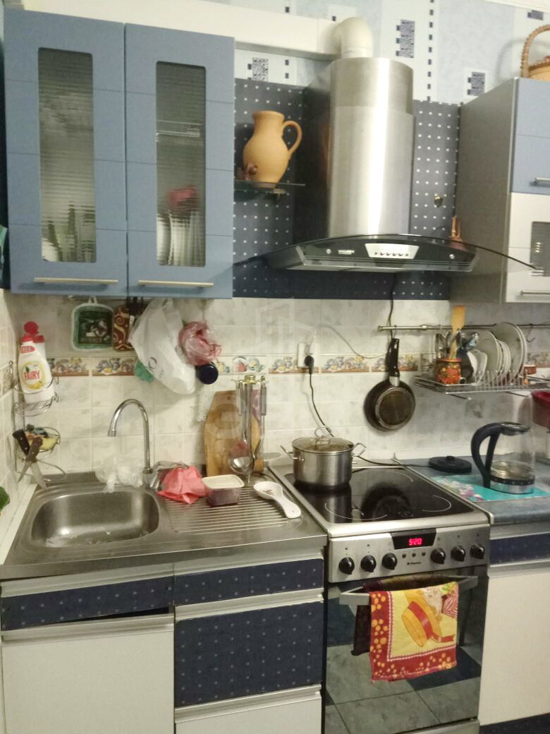 комната в Санкт-Петербурге по адресу: Маршала Новикова ул., 1, к 1