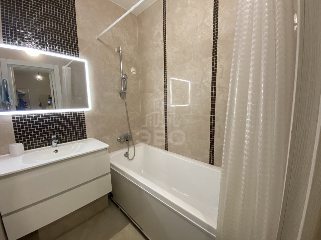 однокомнатная квартира в Санкт-Петербурге по адресу: Кременчугская ул., 21, к 3