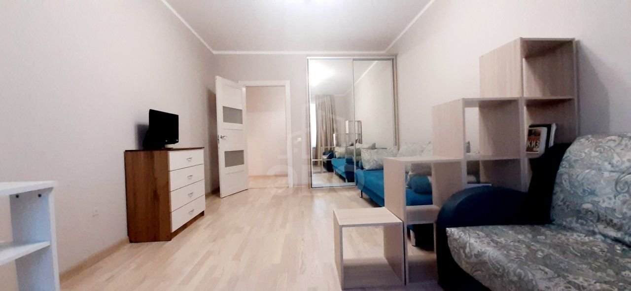 однокомнатная квартира в Санкт-Петербурге по адресу: Кременчугская ул., 21, к 3