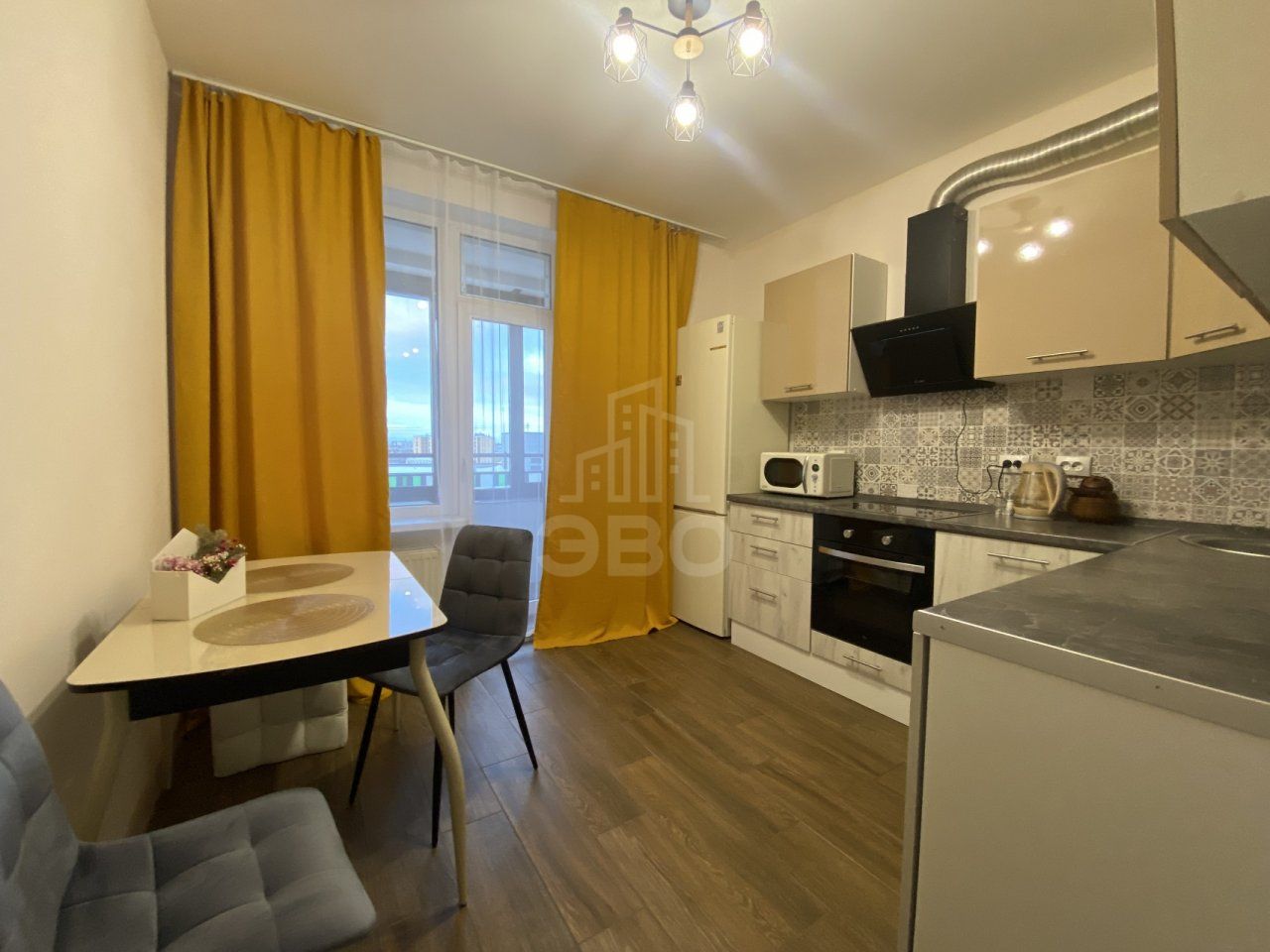 однокомнатная квартира в Санкт-Петербурге по адресу: Кременчугская ул., 21, к 3