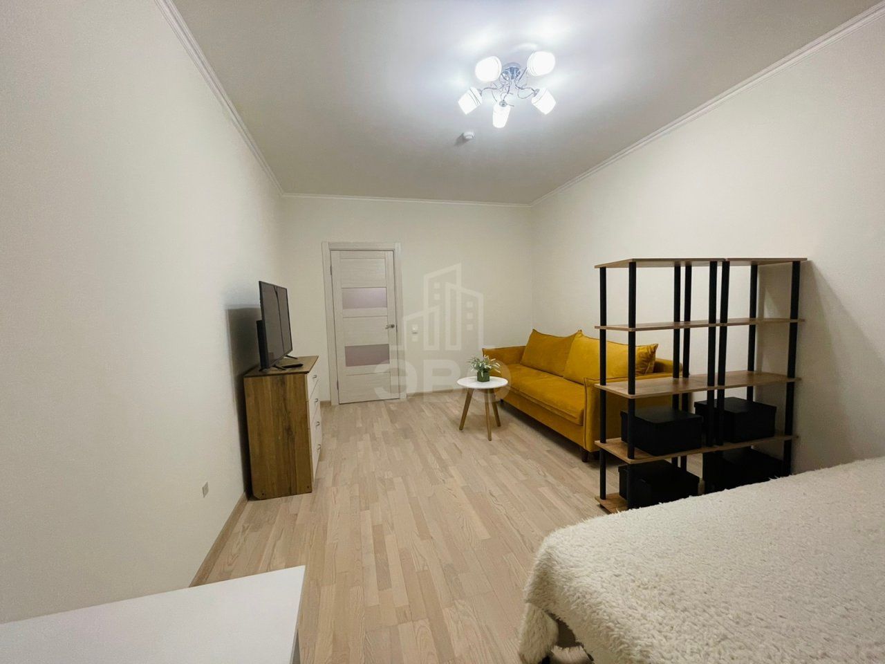 однокомнатная квартира в Санкт-Петербурге по адресу: Кременчугская ул., 21, к 3