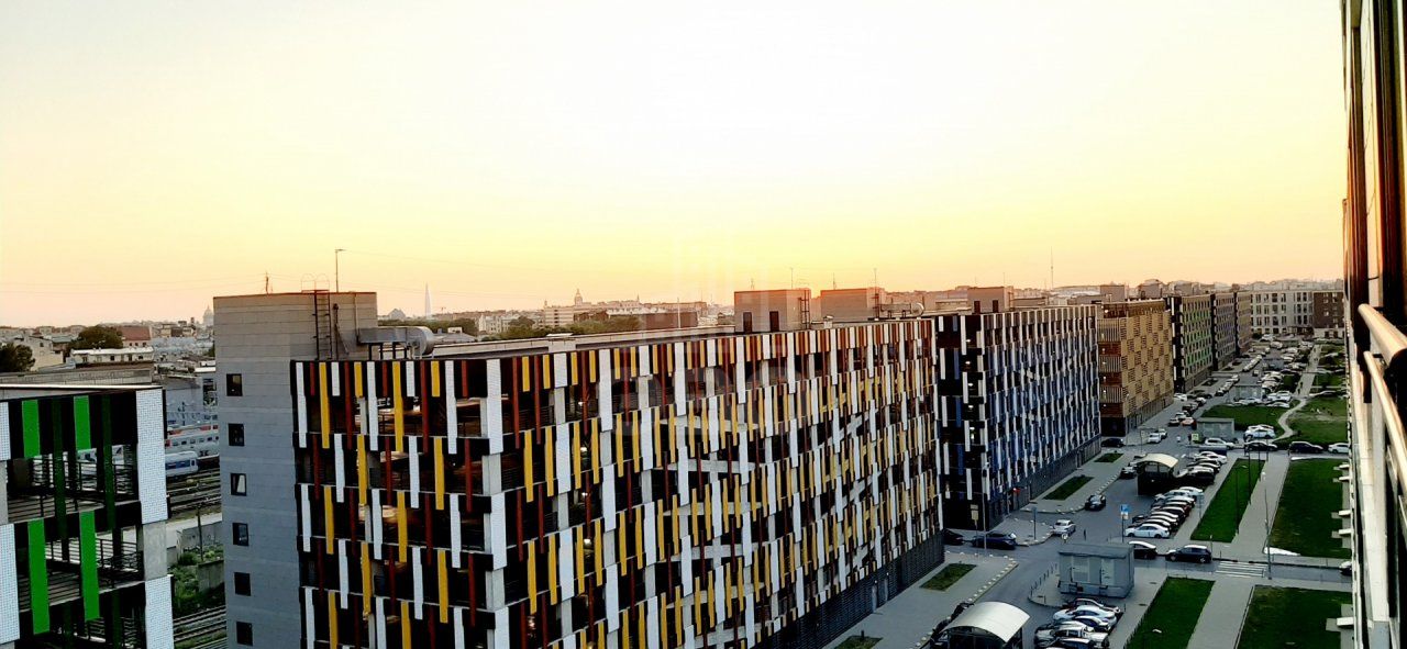 однокомнатная квартира в Санкт-Петербурге по адресу: Кременчугская ул., 21, к 3