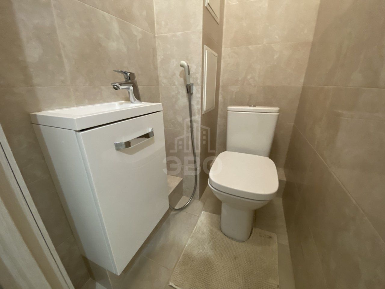 однокомнатная квартира в Санкт-Петербурге по адресу: Кременчугская ул., 21, к 3