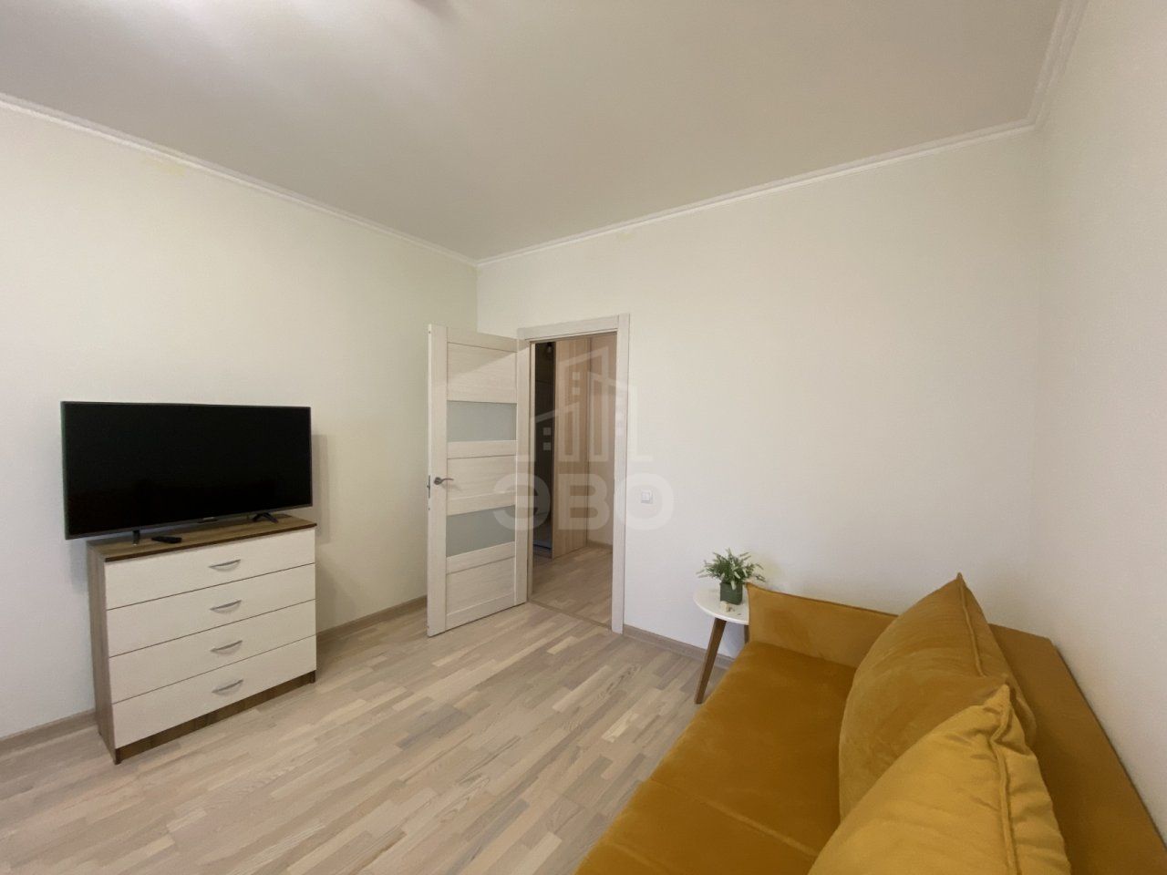 однокомнатная квартира в Санкт-Петербурге по адресу: Кременчугская ул., 21, к 3