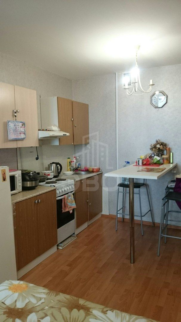 однокомнатная квартира в Санкт-Петербурге по адресу: Первомайская ул., 5, к 1