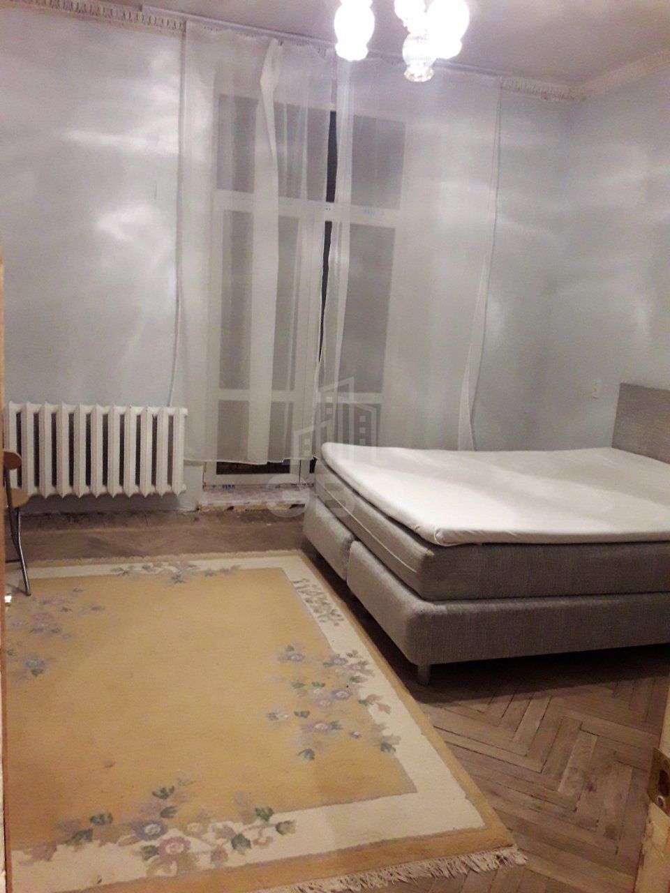 трехкомнатная квартира в Санкт-Петербурге по адресу: Смолячкова ул., 12