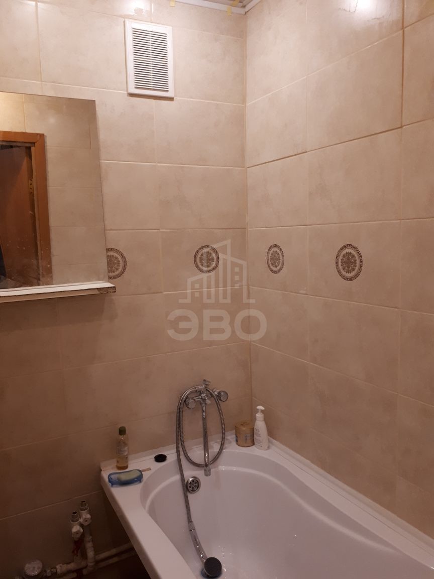 трехкомнатная квартира в Санкт-Петербурге по адресу: Мечникова пр-кт., 5, к 2