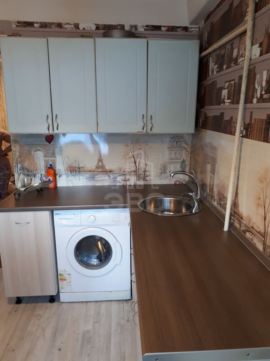 трехкомнатная квартира в Санкт-Петербурге по адресу: Мечникова пр-кт., 5, к 2