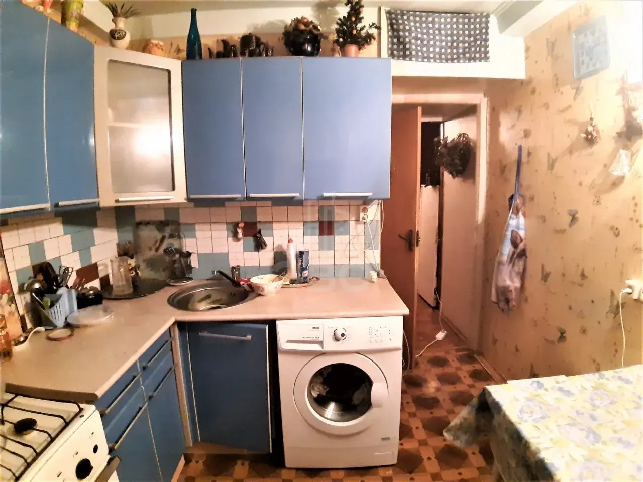 комната в Санкт-Петербурге по адресу: Художников проспект, 15