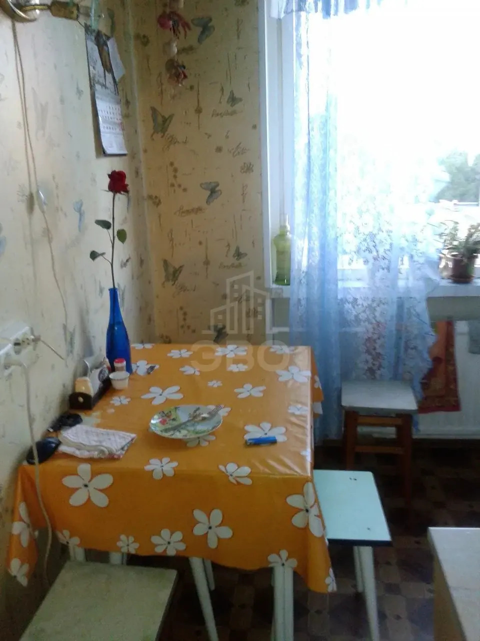 комната в Санкт-Петербурге по адресу: Художников проспект, 15
