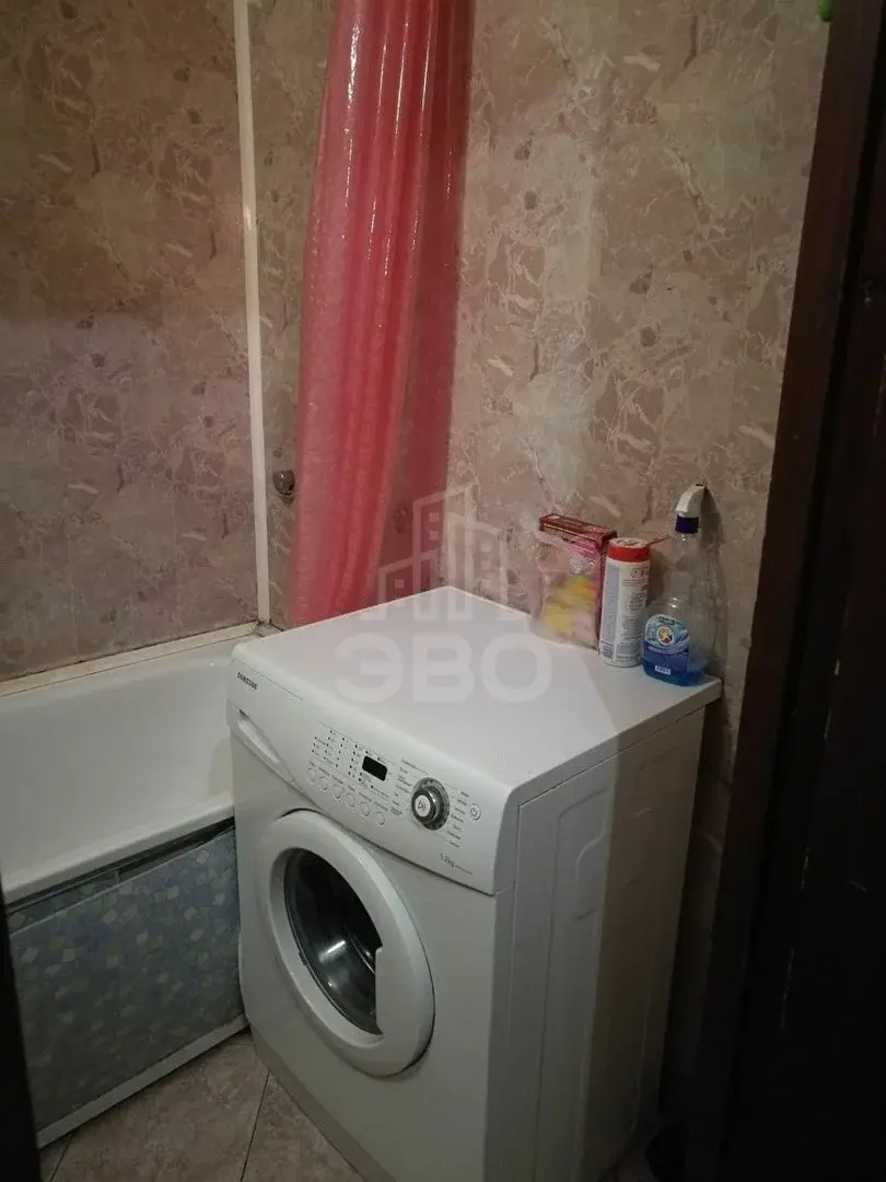 однокомнатная квартира в Санкт-Петербурге по адресу: Бухарестская ул., 146, к 1