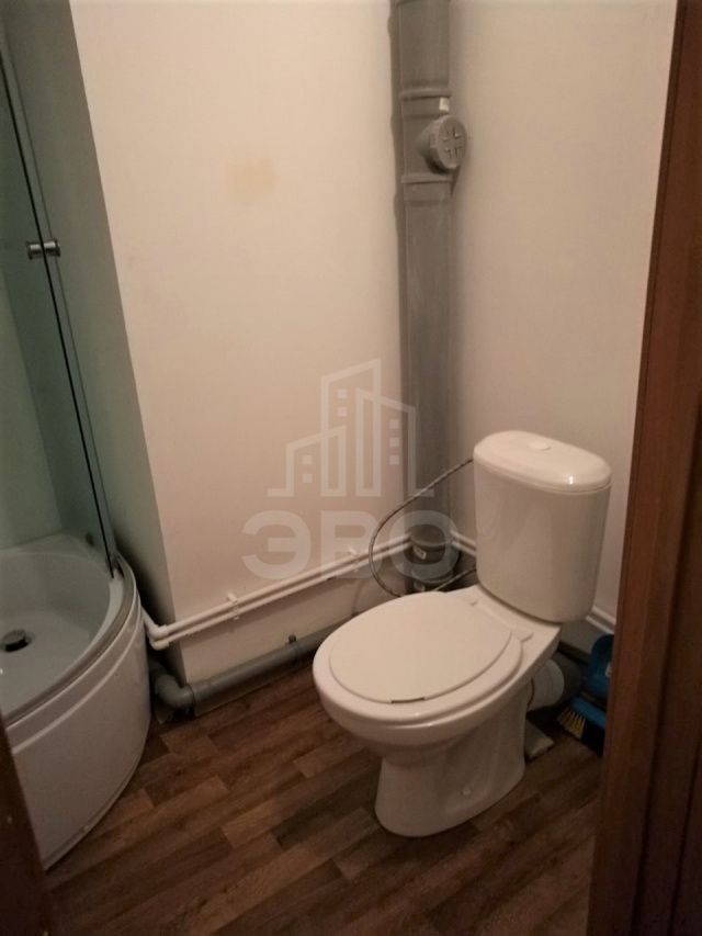 однокомнатная квартира в Санкт-Петербурге по адресу: Школьная ул., 6, к 1