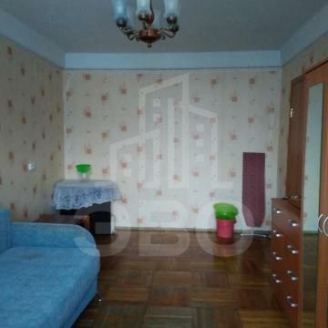 комната в Санкт-Петербурге по адресу: Коммуны ул., 28, к 2