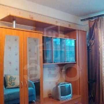 комната в Санкт-Петербурге по адресу: Коммуны ул., 28, к 2