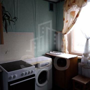 комната в Санкт-Петербурге по адресу: Коммуны ул., 28, к 2