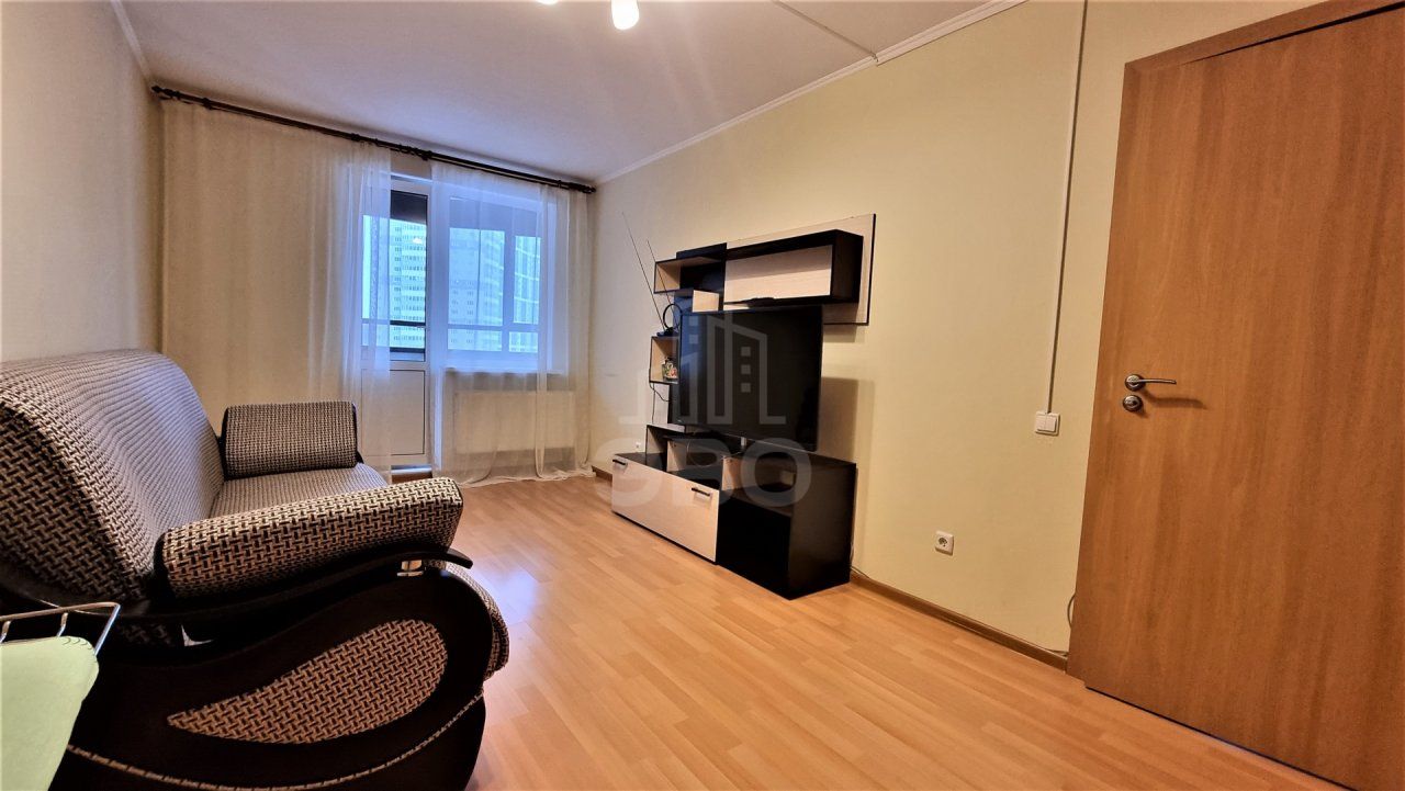 двухкомнатная квартира в Санкт-Петербурге по адресу: Заречная ул., 11, к 2