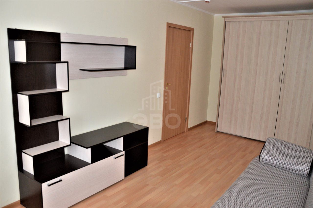 двухкомнатная квартира в Санкт-Петербурге по адресу: Заречная ул., 11, к 2