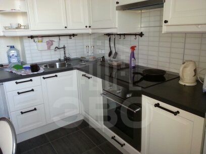 трехкомнатная квартира в Санкт-Петербурге по адресу: Обуховской Обороны пр-кт., 138