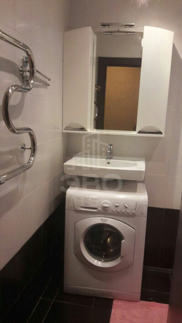 трехкомнатная квартира в Санкт-Петербурге по адресу: Обуховской Обороны пр-кт., 138