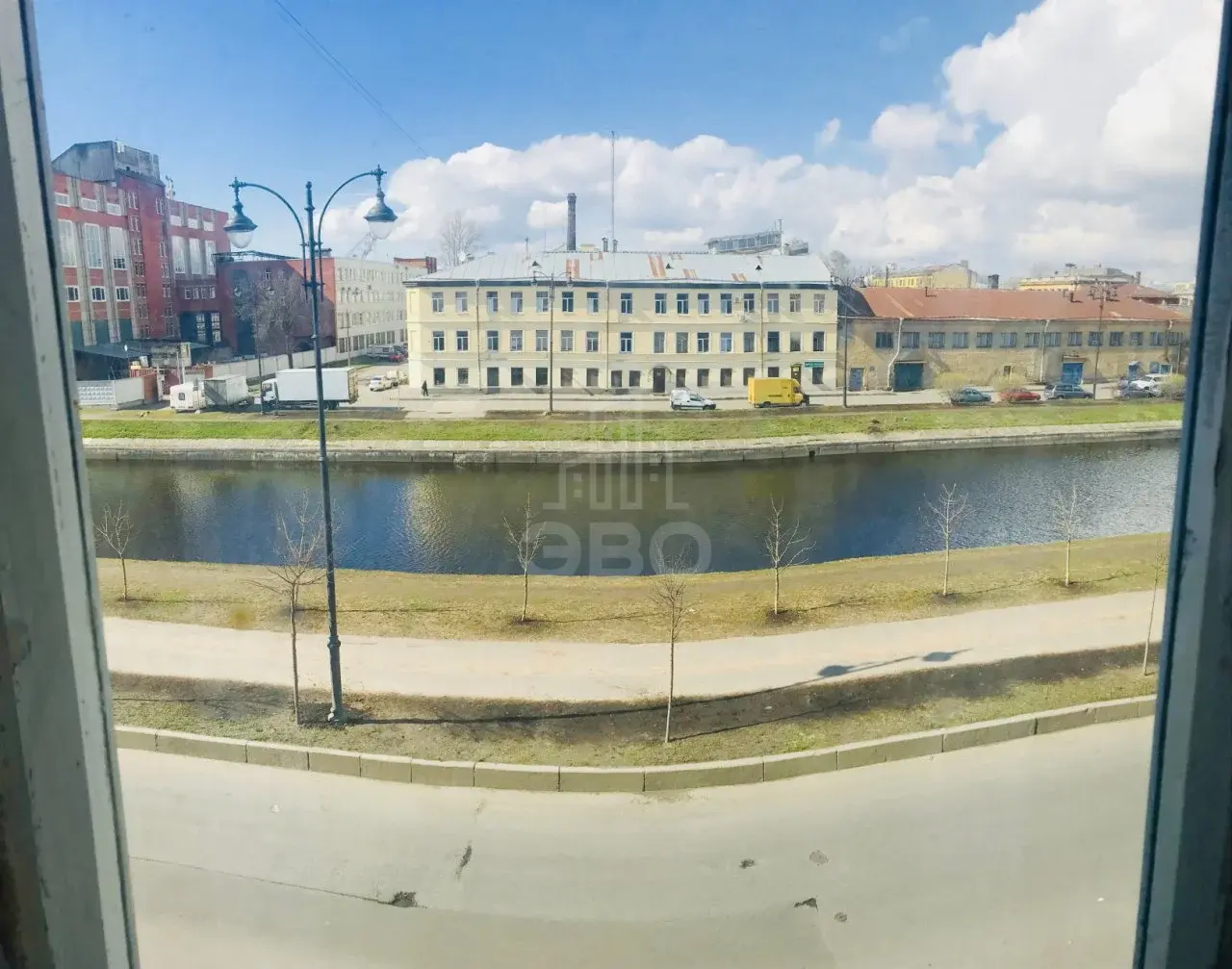 четырехкомнатная квартира в Санкт-Петербурге по адресу: Реки Пряжки наб., 40