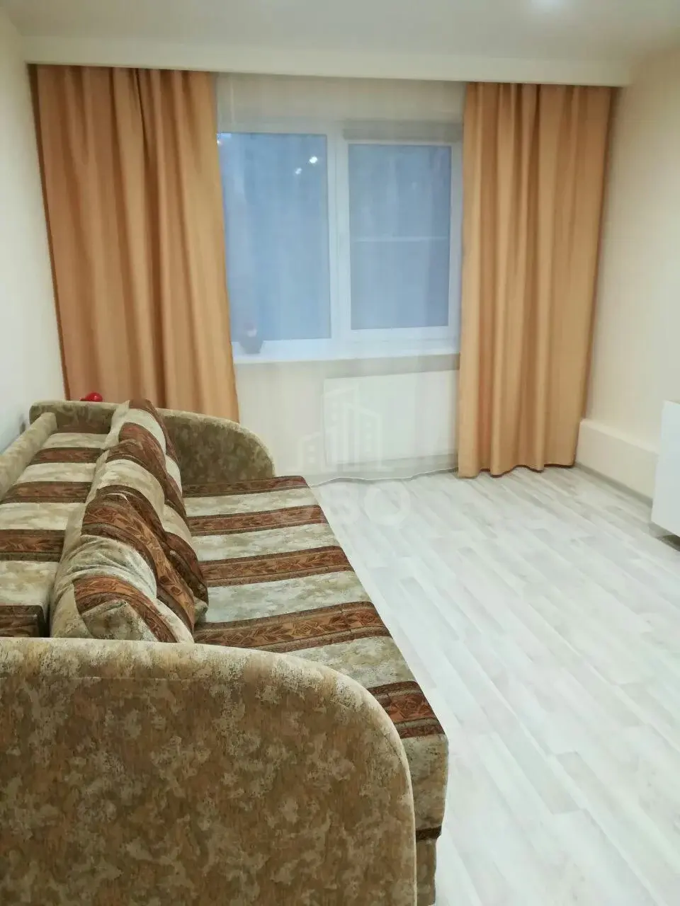однокомнатная квартира в Санкт-Петербурге по адресу: Ударников пр-кт., 38, к 2