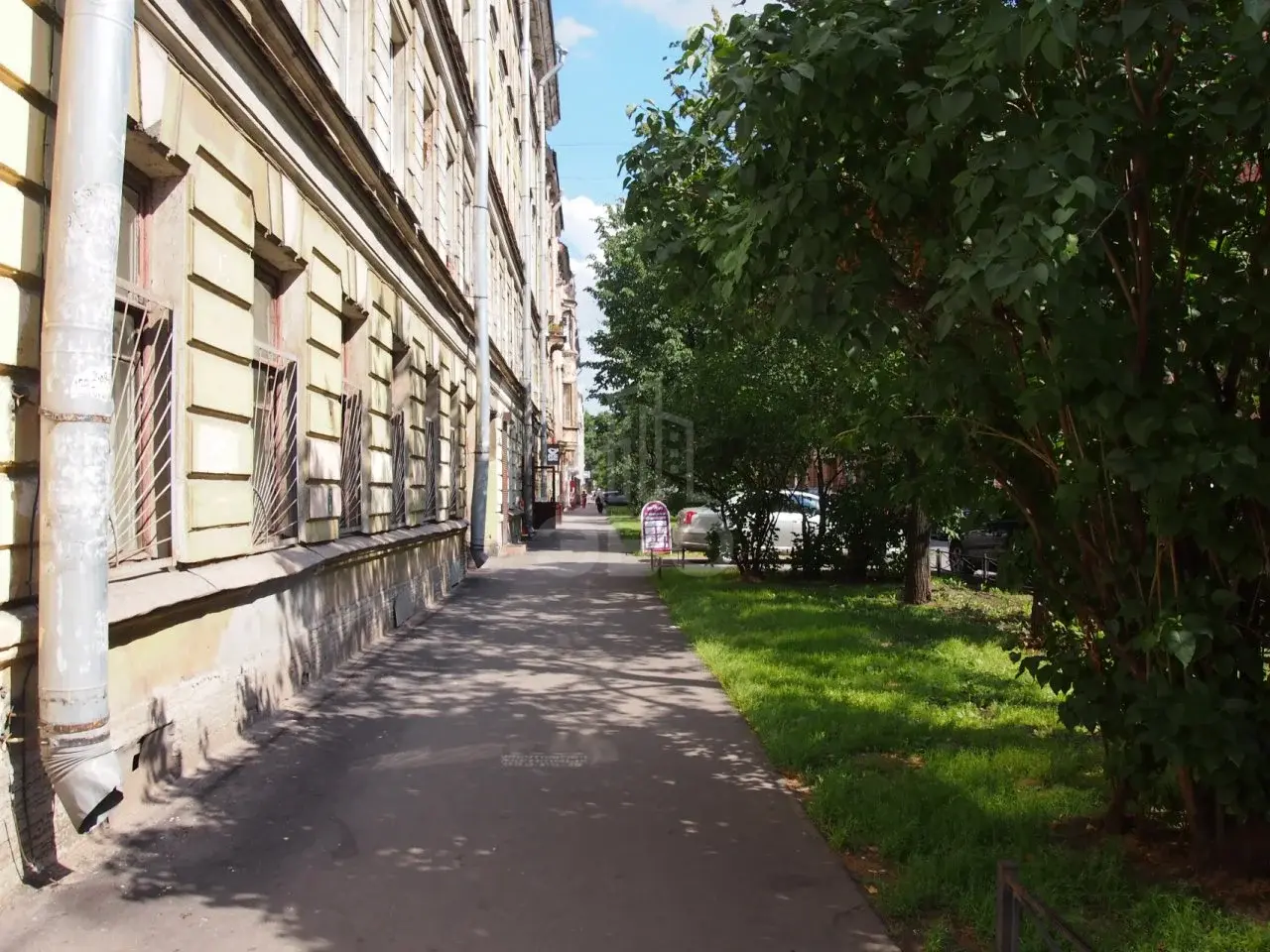 двухкомнатная квартира в Санкт-Петербурге по адресу: 7-я Красноармейская ул., 9