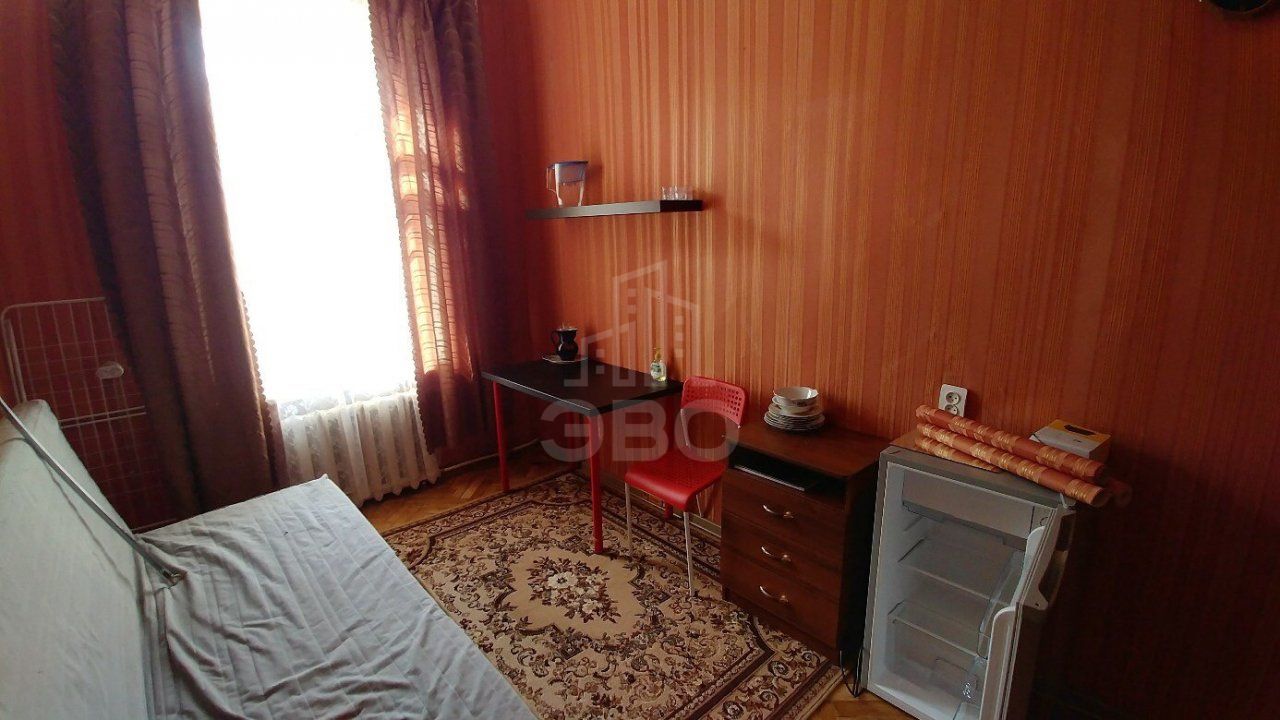 комната в Санкт-Петербурге по адресу: Большая Зеленина ул., 31