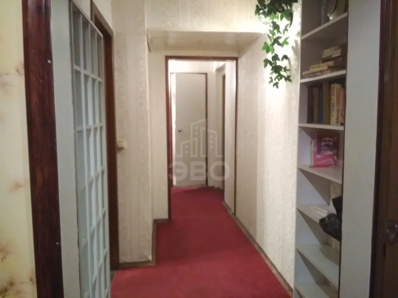 трехкомнатная квартира в Санкт-Петербурге по адресу: Олеко Дундича ул., 39, к 1