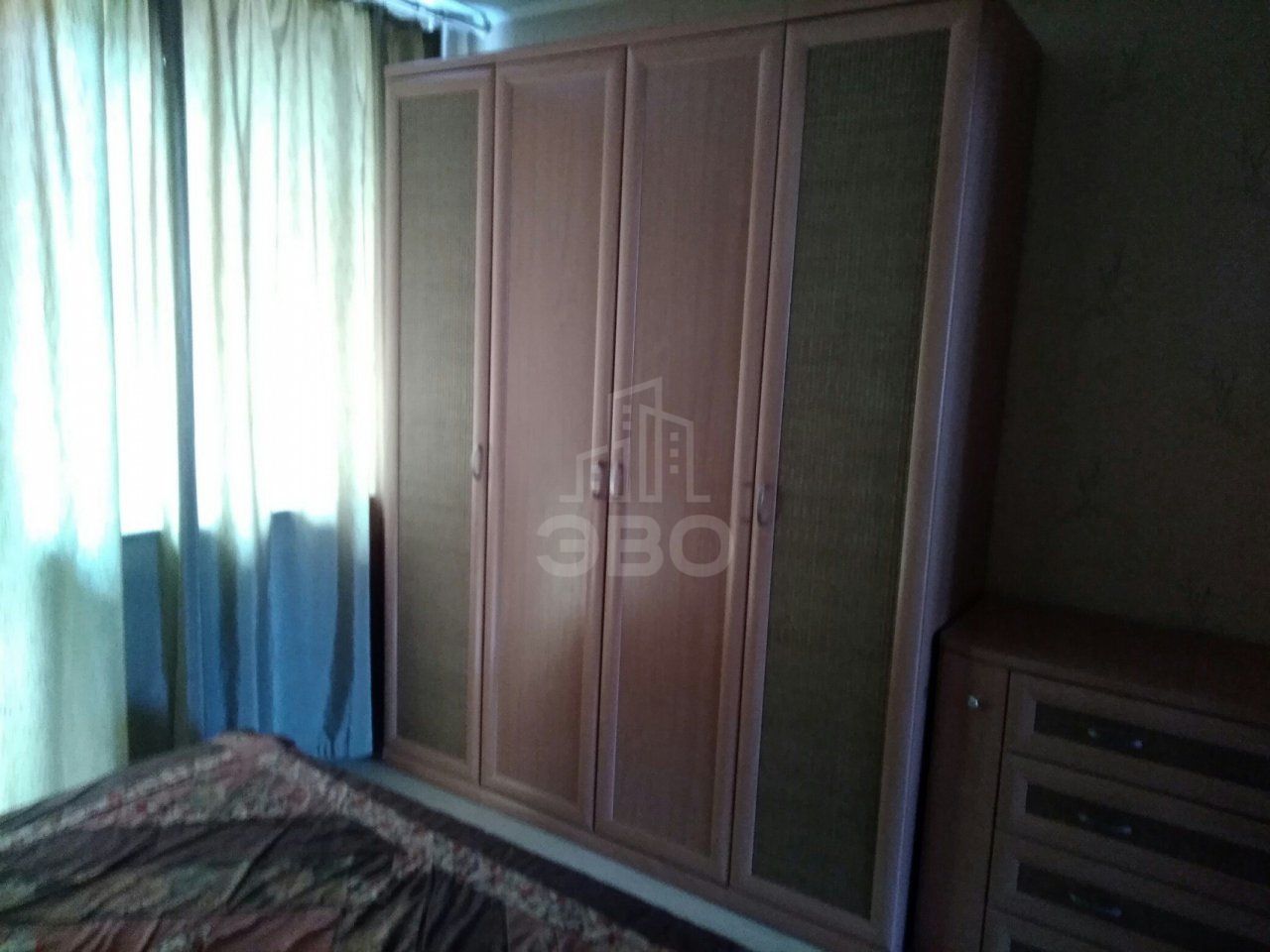 трехкомнатная квартира в Санкт-Петербурге по адресу: Олеко Дундича ул., 39, к 1