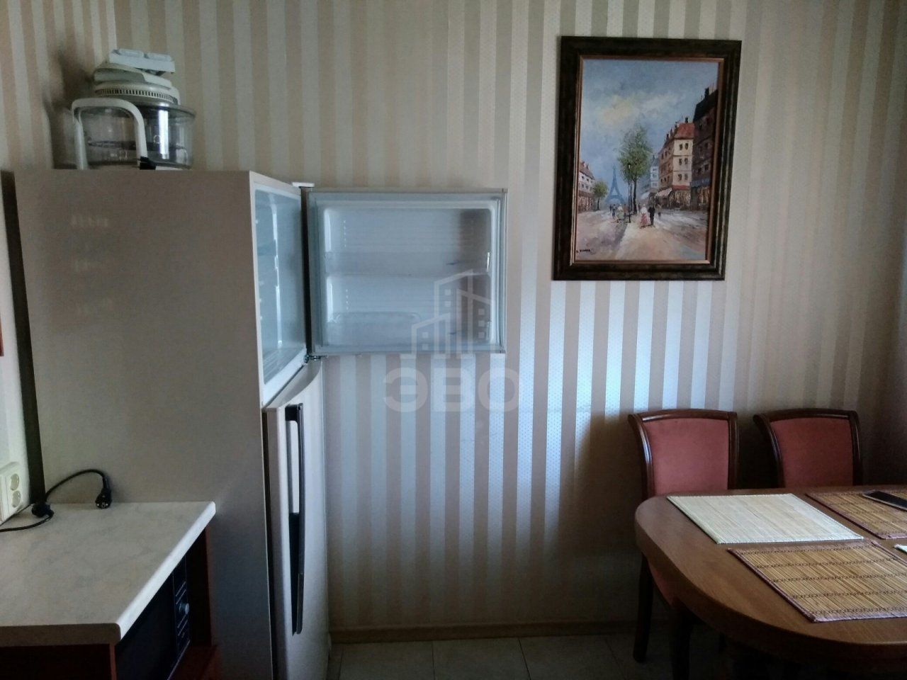 трехкомнатная квартира в Санкт-Петербурге по адресу: Олеко Дундича ул., 39, к 1