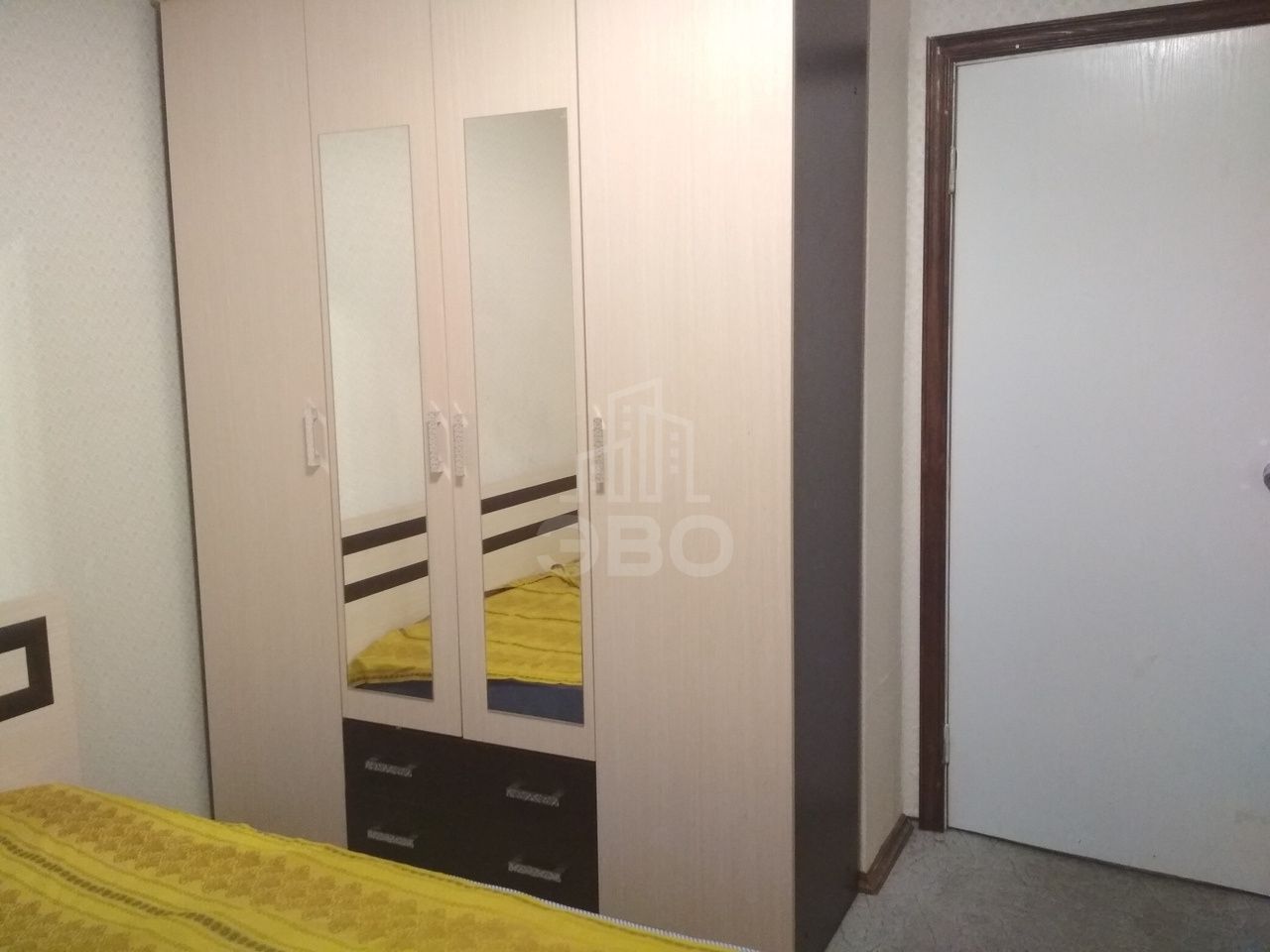 трехкомнатная квартира в Санкт-Петербурге по адресу: Олеко Дундича ул., 39, к 1