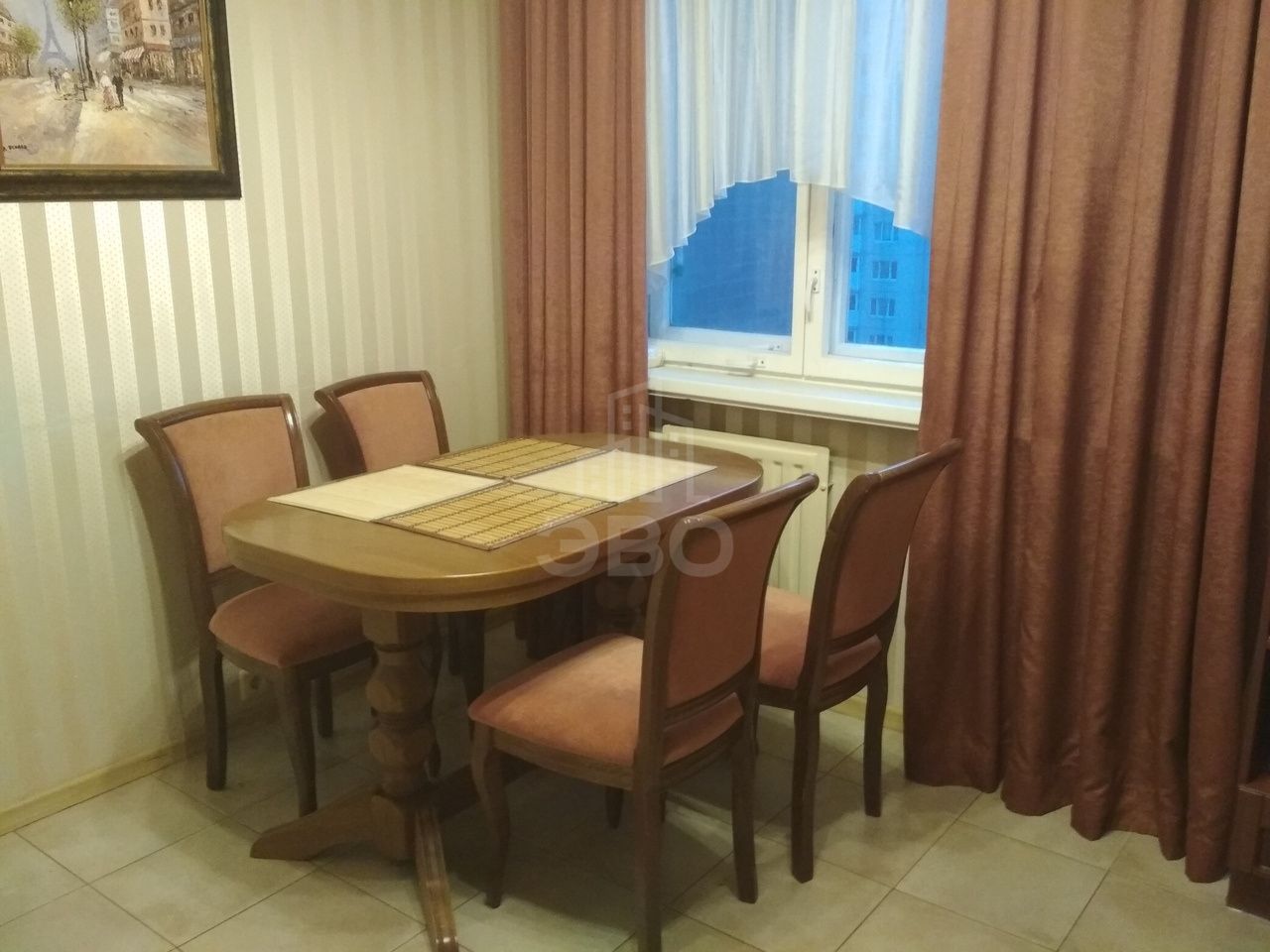 трехкомнатная квартира в Санкт-Петербурге по адресу: Олеко Дундича ул., 39, к 1