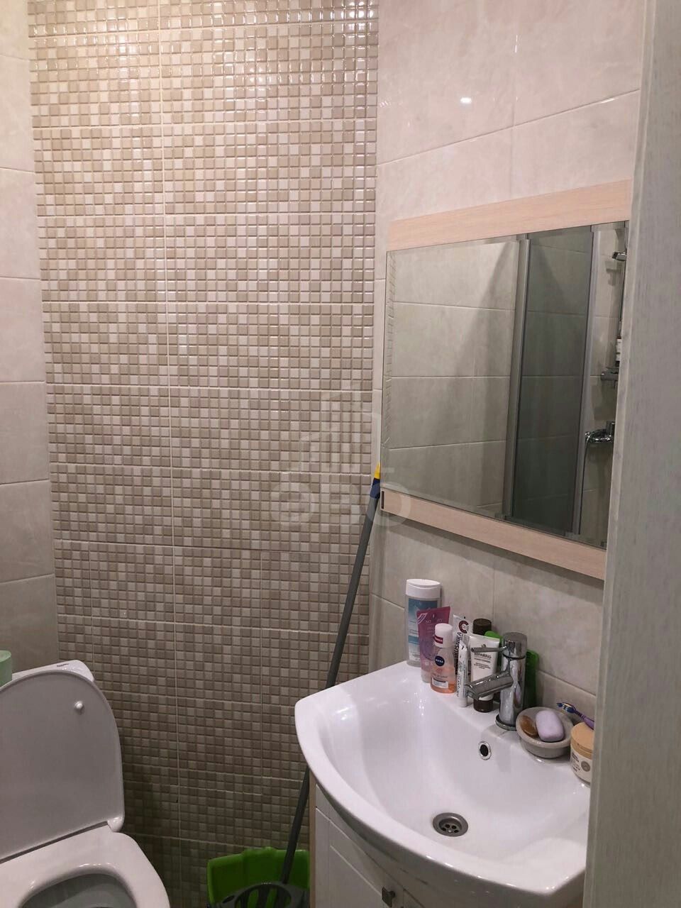 однокомнатная квартира в Санкт-Петербурге по адресу: Русановская ул., 19, к 5