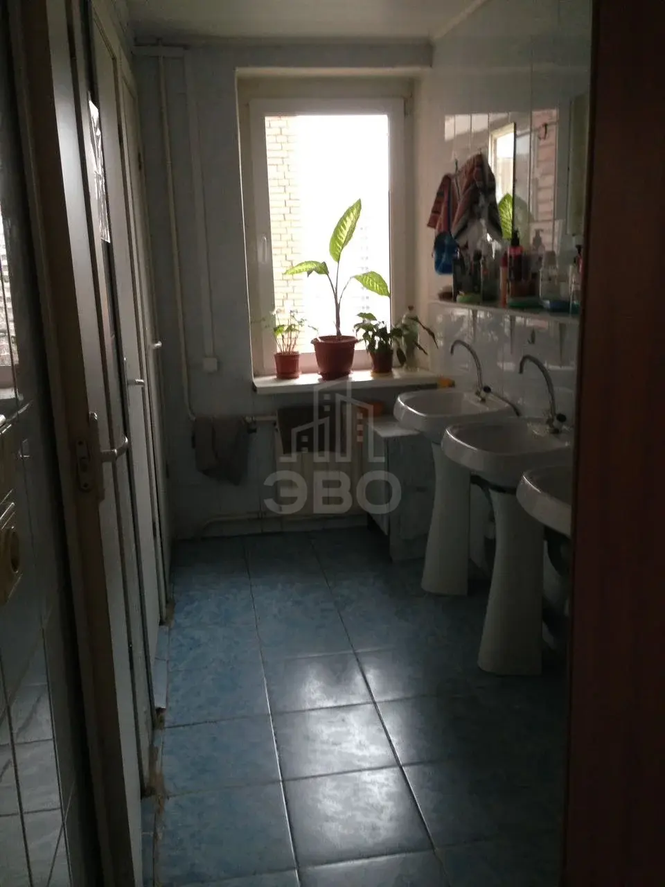 комната в Санкт-Петербурге по адресу: Есенина ул., 36