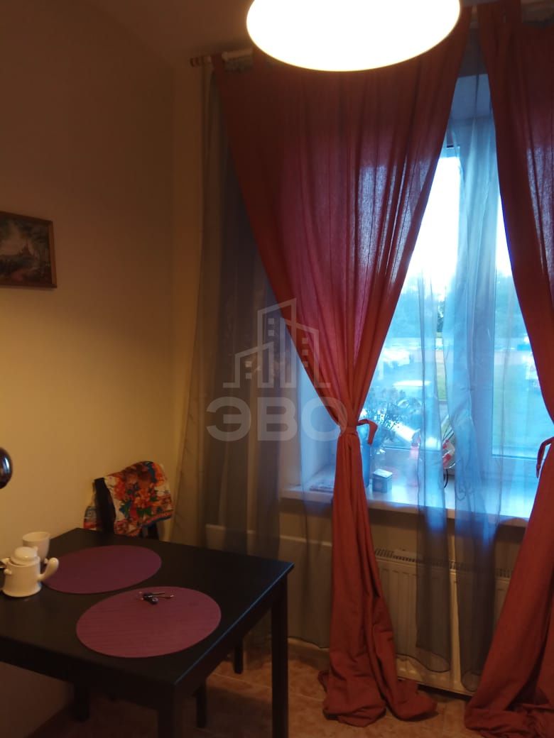 однокомнатная квартира в Санкт-Петербурге по адресу: Арсенальная ул., 2