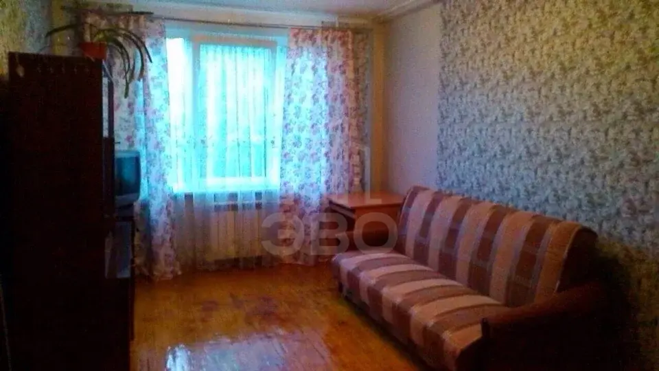 комната в Санкт-Петербурге по адресу: Замшина ул., 70