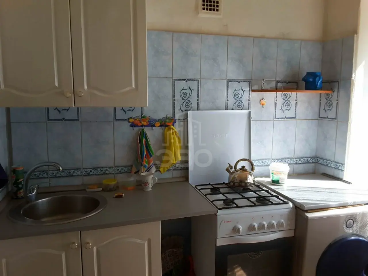 двухкомнатная квартира в Санкт-Петербурге по адресу: Карпинского ул., 28, к 3